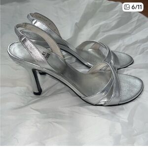 Stuart Weitzman Metallic Silver Leather Heel Slingback Sandals, size 6